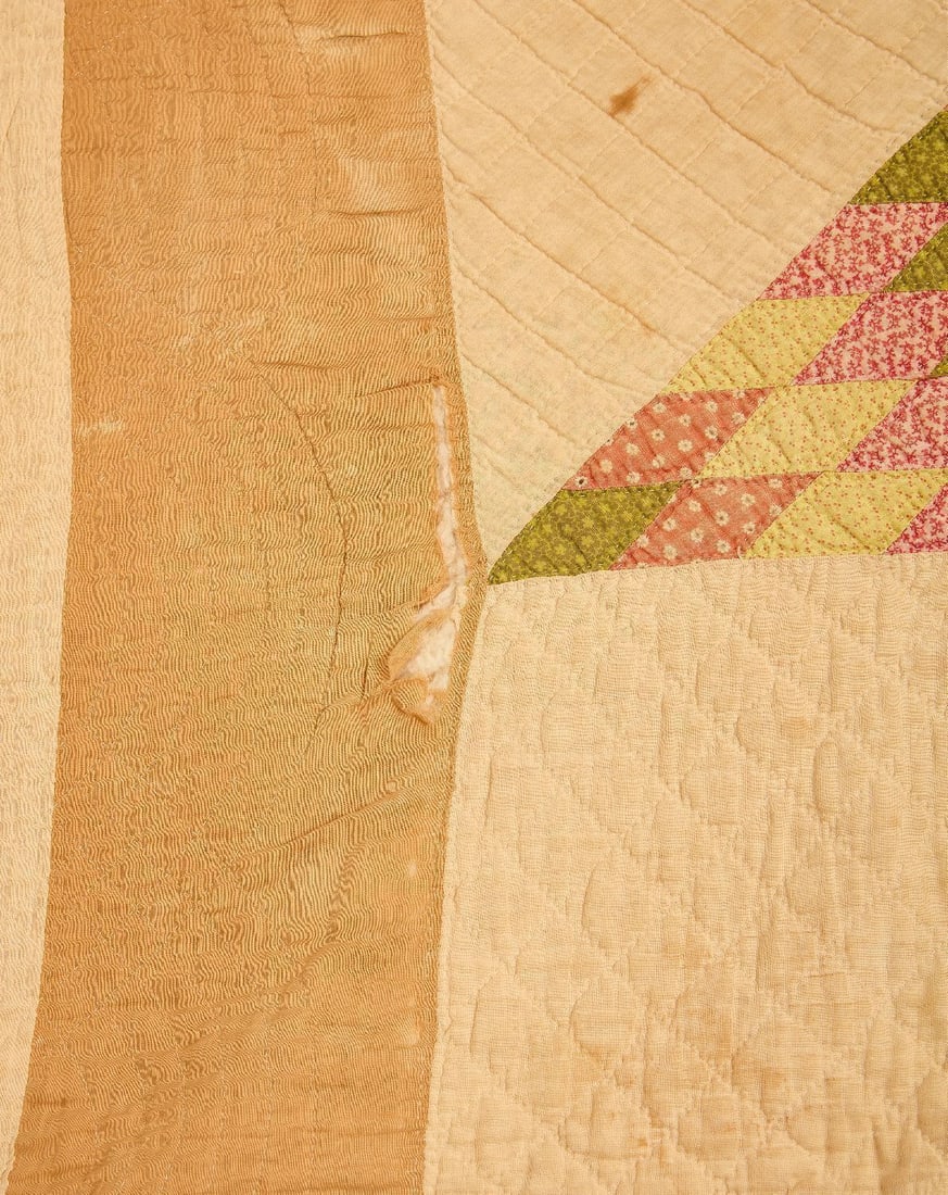 Group of Early Fabrics - Quilts and Coverlets - 18