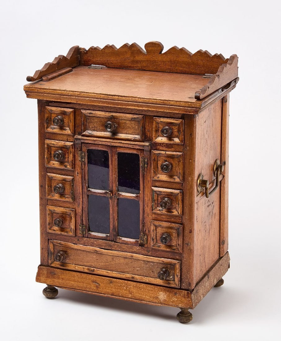 Wooden Cabinet (1 of 5)