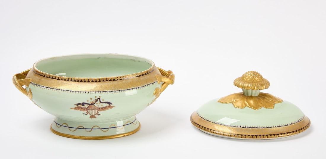 Mottahedeh China Export Lidded Tureen and Underplate - 2