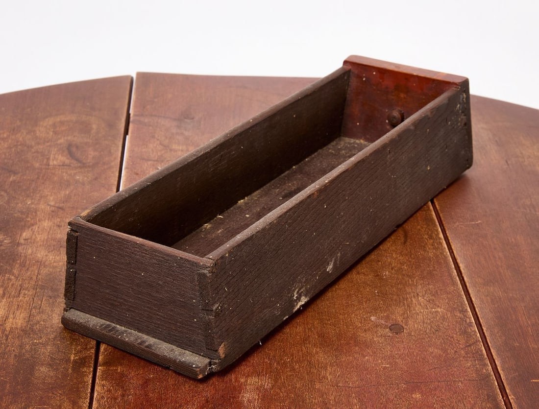 Diminutive Drop-Leaf Table - 4