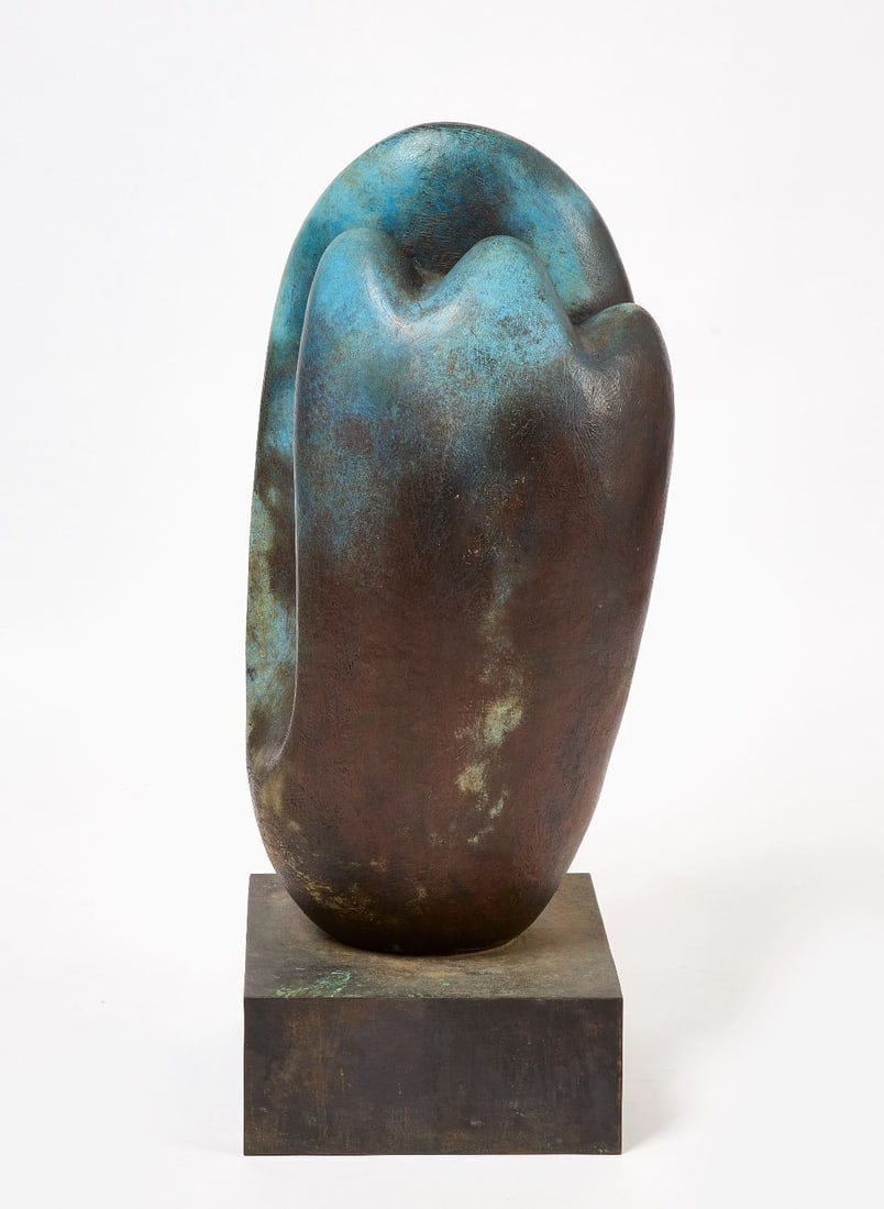 Karen Petersen - Abstract Bronze Sculpture: Karen Petersen (Connecticut, b. 1942). Abstract bronze sculpture with blue patina, in oblong rounded form on a square hollow pedestal base. American, second half of the 20th century. H 37 in. Base: L 