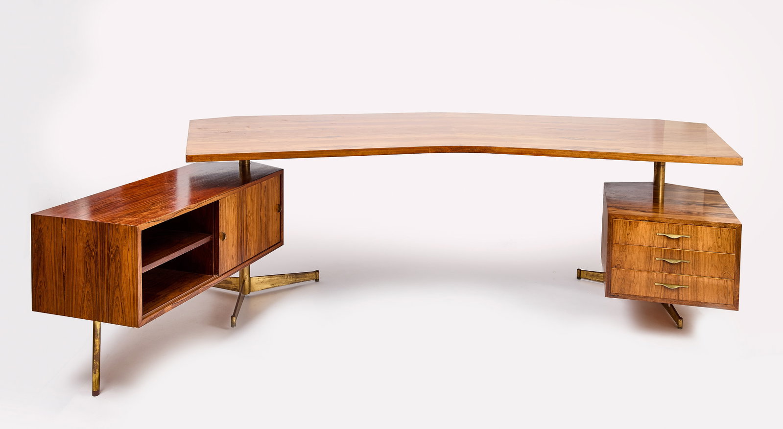 Mid-Century Modern Executive Desk: Mid-century modern executive desk. Attributed to Osvaldo Borsani and similar to T96 model for Tecno. Exotic wood top on brass metal base and brass parts. Unmarked. Italy, mid-20th century. Overall: H