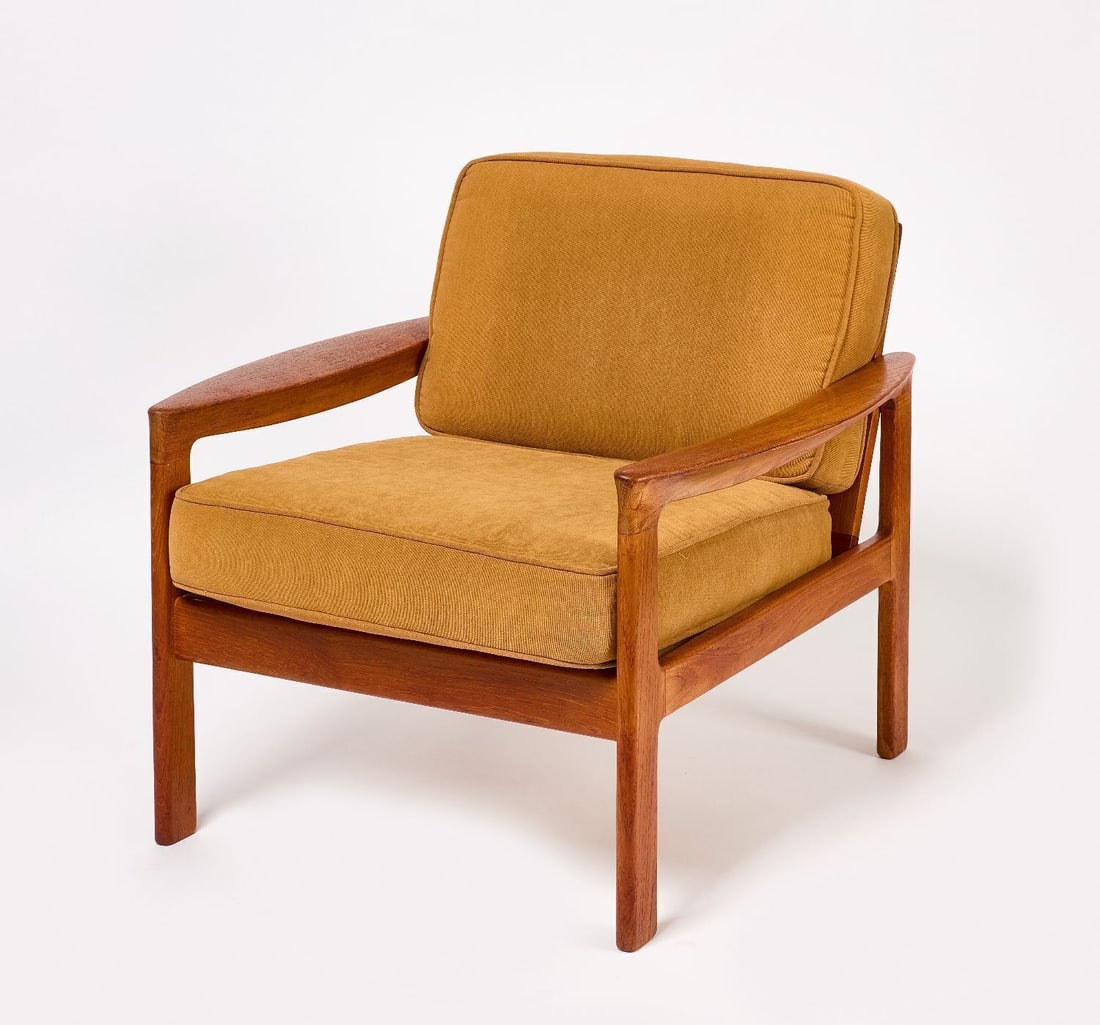 Danish Komfort Slat-Back Armchair (1 of 5)