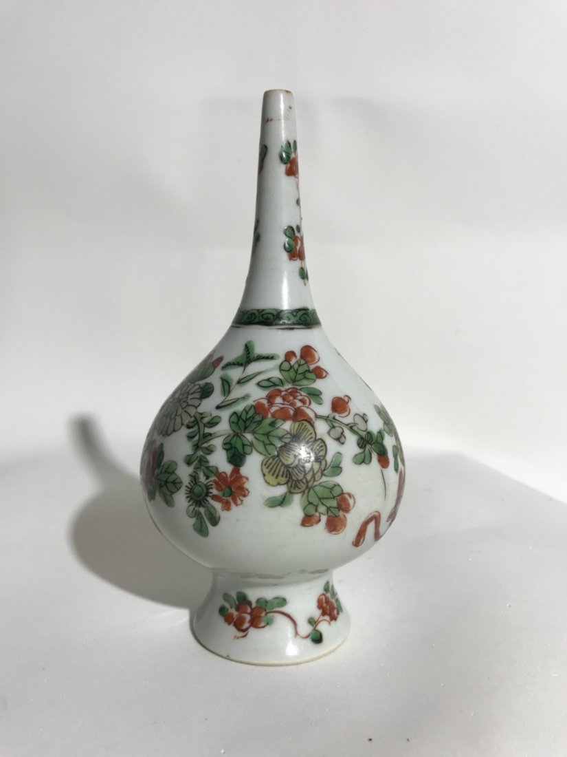 A chinese wucai porcelain water sprinkler (1 of 7)