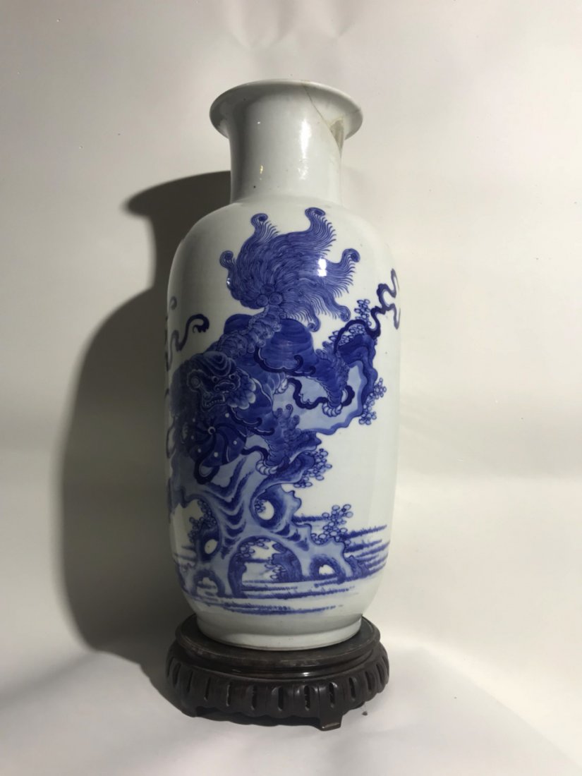 blue and white paint of nineteenth century (1 of 10)