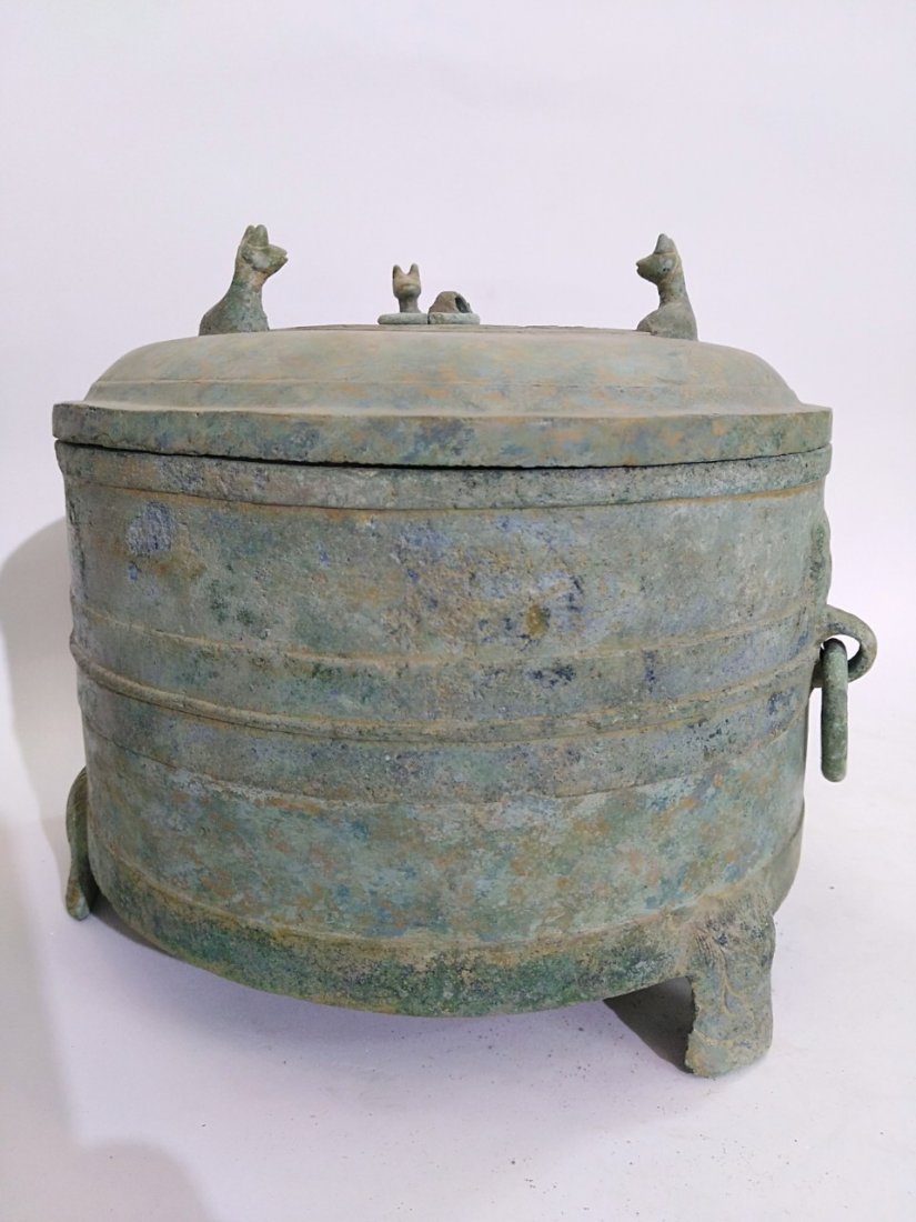 Bronze bronze in Chinese Han Dynasty.: Bronze in Chinese Han Dynasty. Above is a picture of four goats in the center of the flower. The condition is very good intact only because of time, high 22.5cm. 24cm wide.