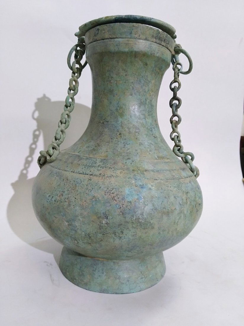 Jar bronze was 2000 years ago in the Han Dynasty. (1 of 10)