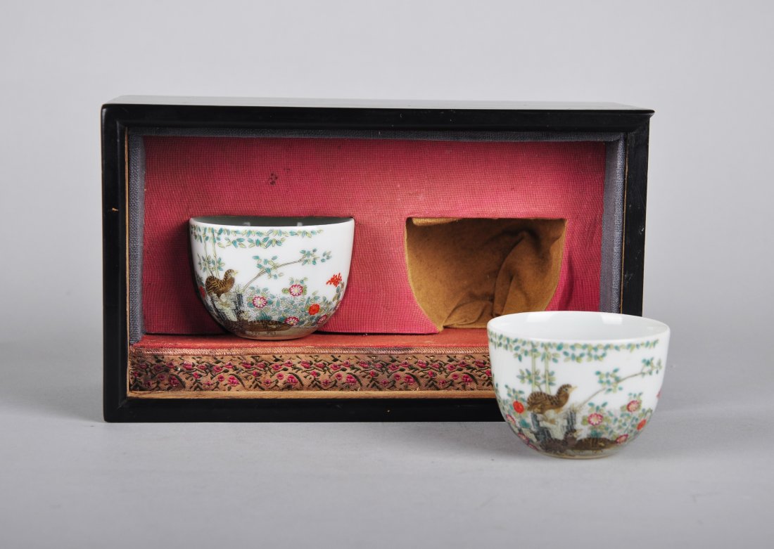 A Pair of Famille Rose Cups, Qing Dynasty (1 of 8)