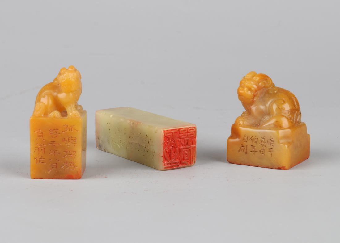 A CLAY TEA POT, SIGNED 'GU JING ZHOU, TANG YUN' (1 of 16)