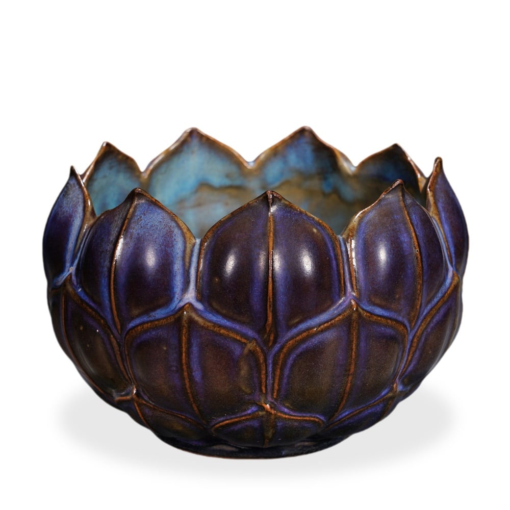 SONG DYNASTY JUN WARE AUBERGINE-PURPLE GLAZED LOTUS-PETAL BRUSH WASHER: 4 3/8 x 6 1/8 in (11 x 15.5 cm) Song Dynasty Jun Ware Aubergine-Purple Glazed Lotus-Petal Brush Washer Dimensions: H: 4 3/8 in (11 cm); W: 6 in (15.5 cm) This refined brush washer exemplifies the supr