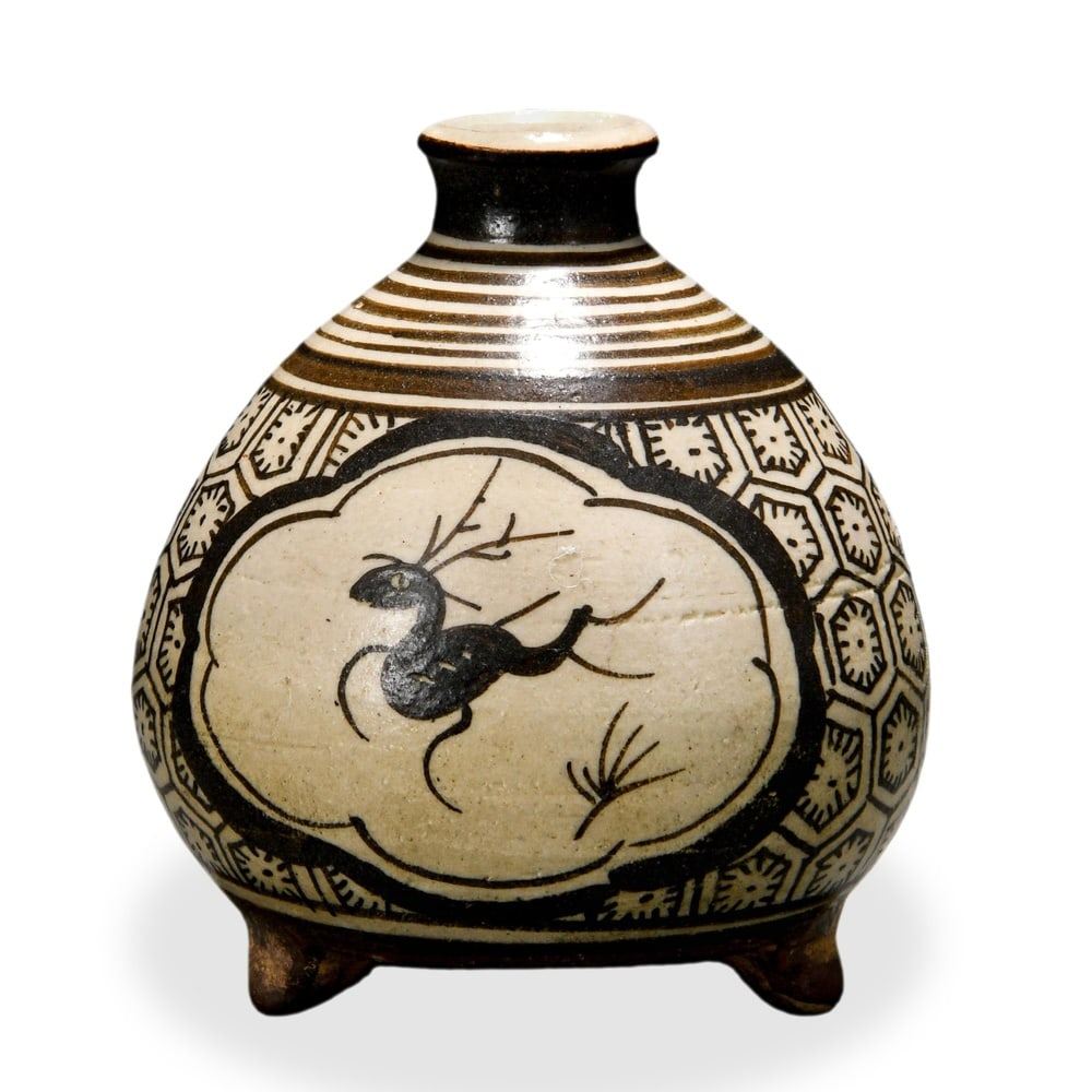 CIZHOU WARE SMALL JAR WITH 'RUNNING DEER' DESIGN (1 of 4)