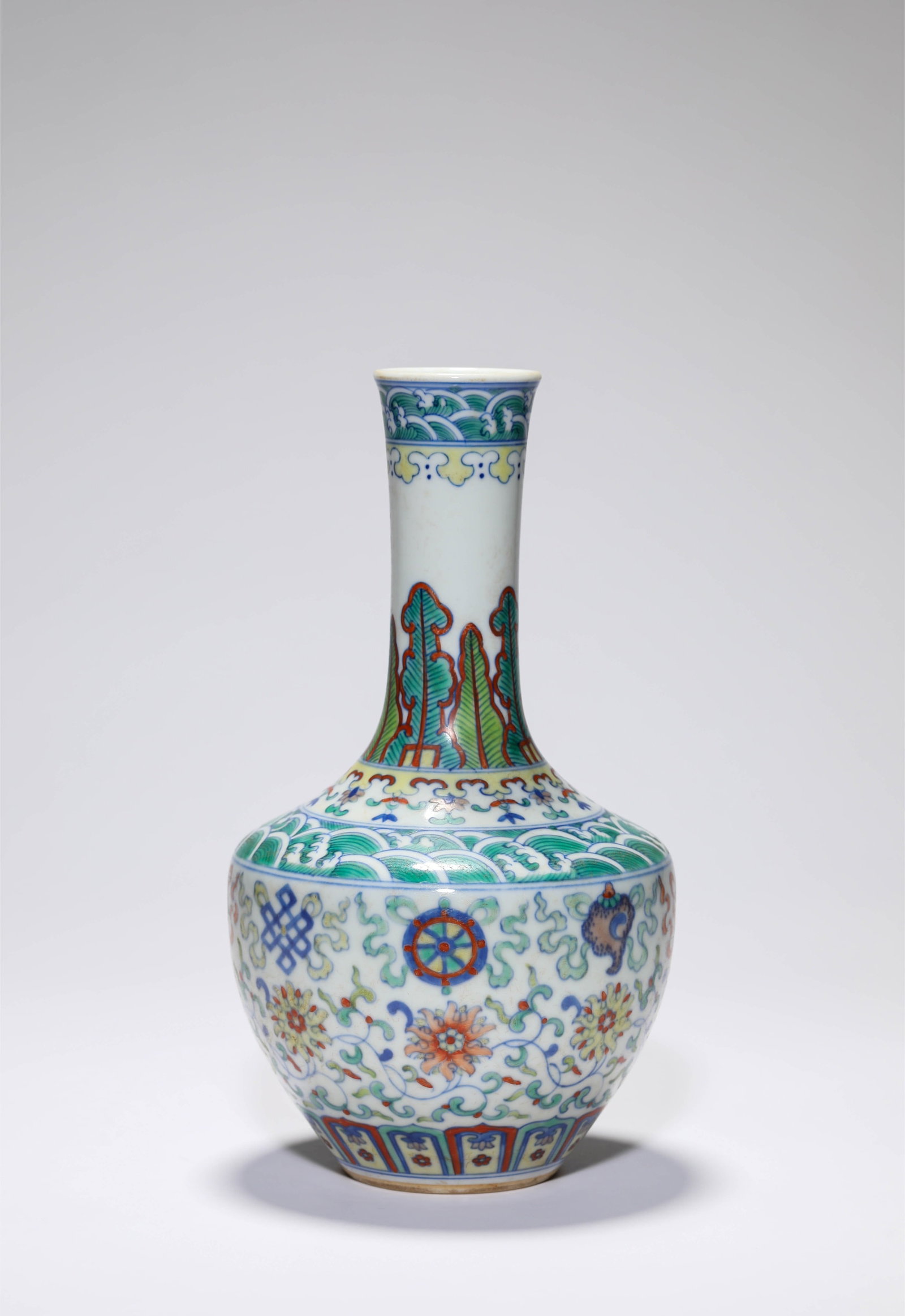 A DOUCAI 'EIGHT TREASURES' VASE (1 of 4)