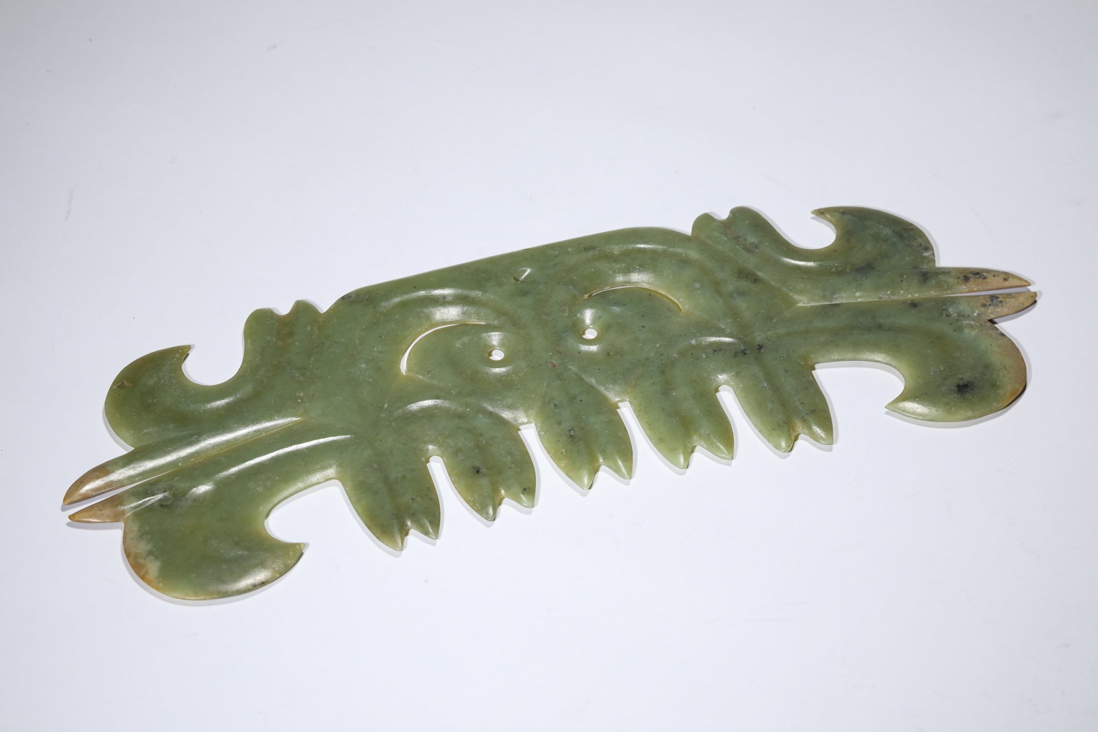 A JADE CLOUD-SHAPED PENDANT - 3
