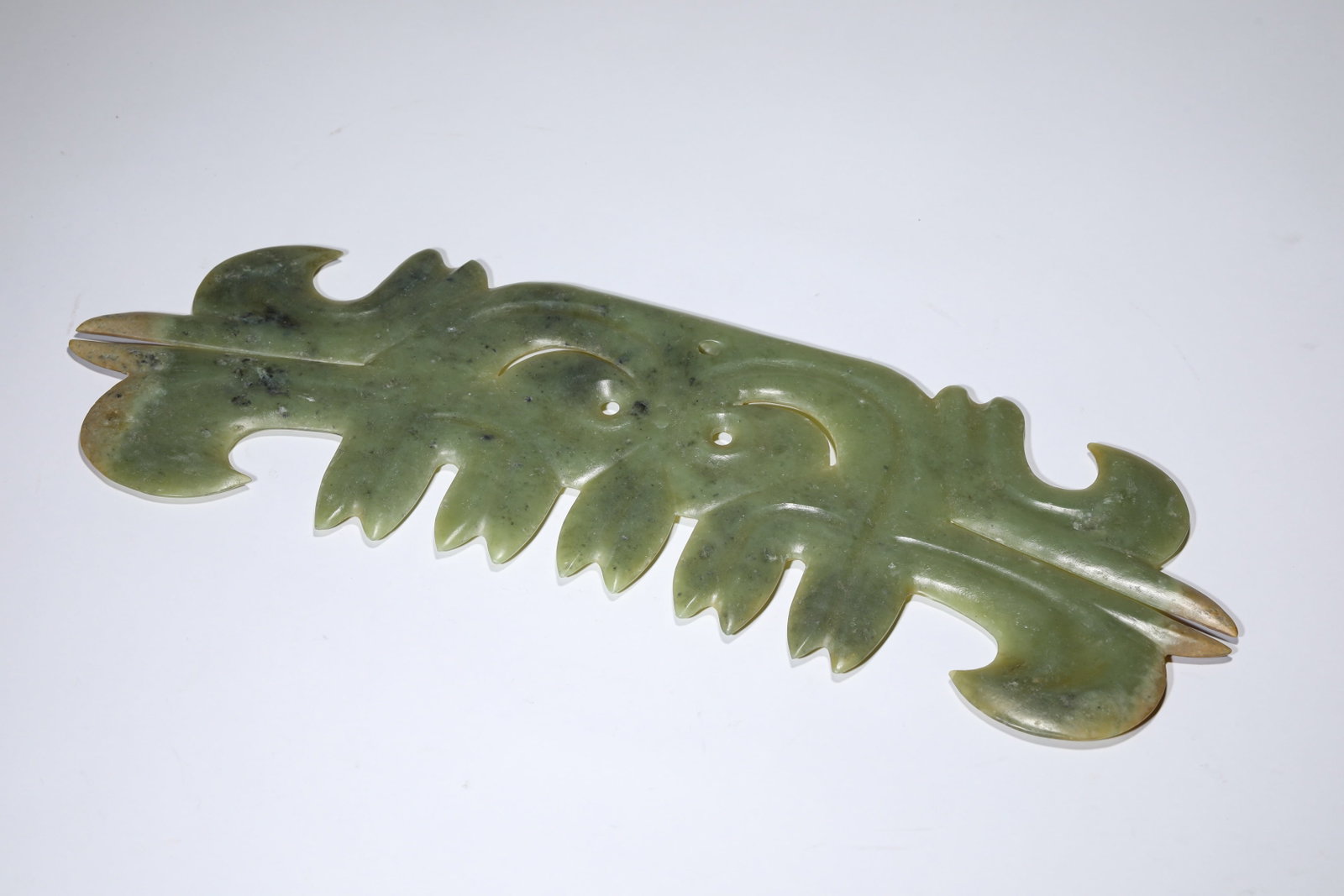 A JADE CLOUD-SHAPED PENDANT - 5