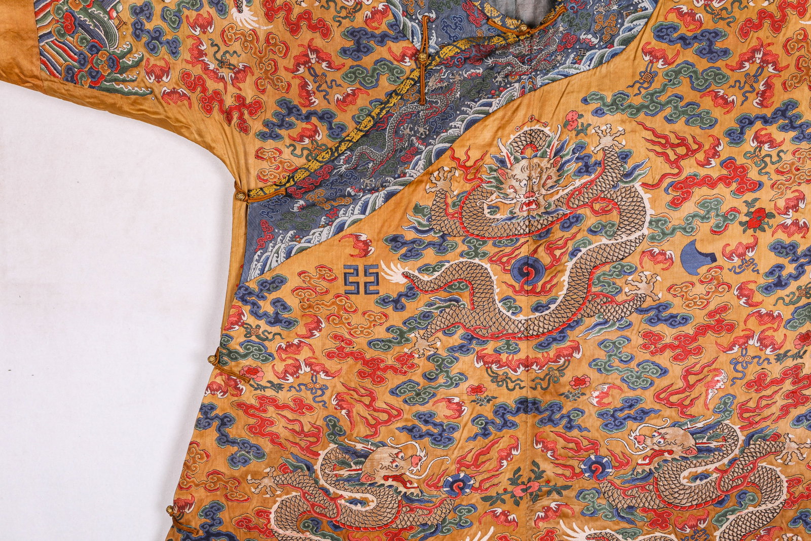 Kesi Silk Dragon Robe - 2