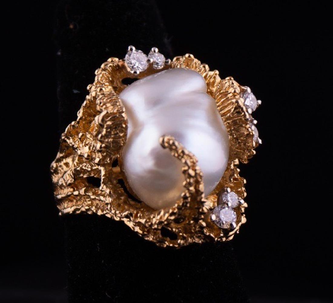 Ladies Sea-form Pearl and Diamond Ring (1 of 4)