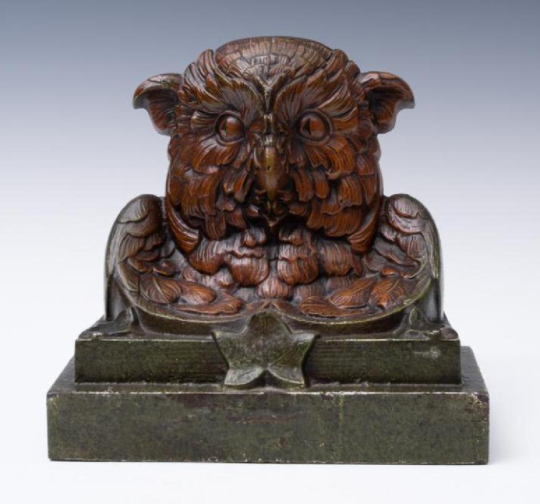 A Judd Co. Cast Iron Owl Doorstop (1 of 7)