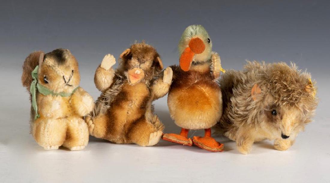 Four Steiff Animals (1 of 6)