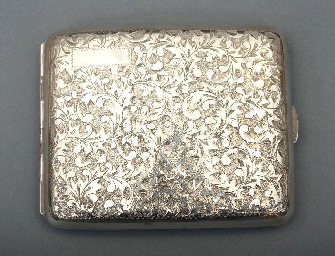 Silver Cigarette Case with Floral Motif (1 of 6)
