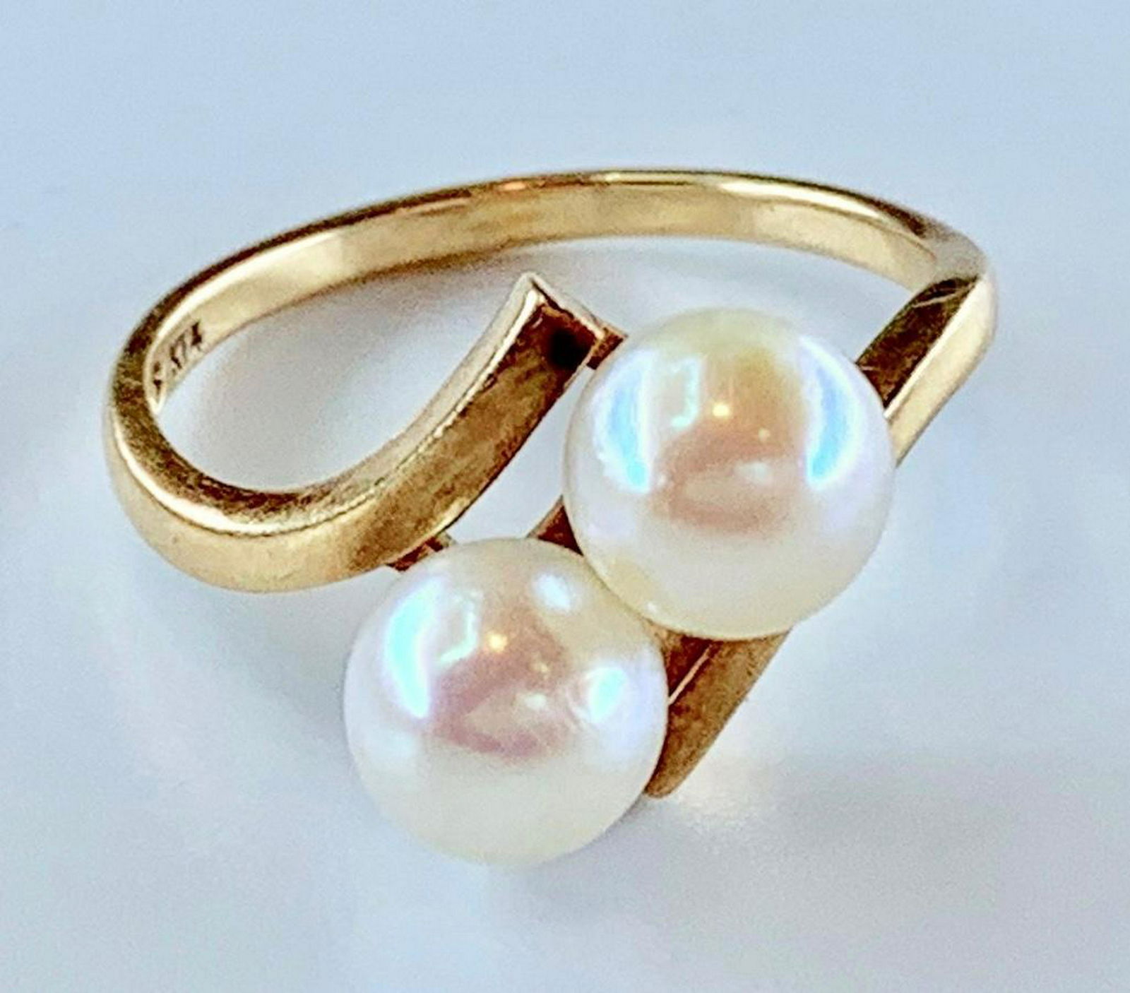 14K Yellow Gold and Pearl Ring (1 of 3)