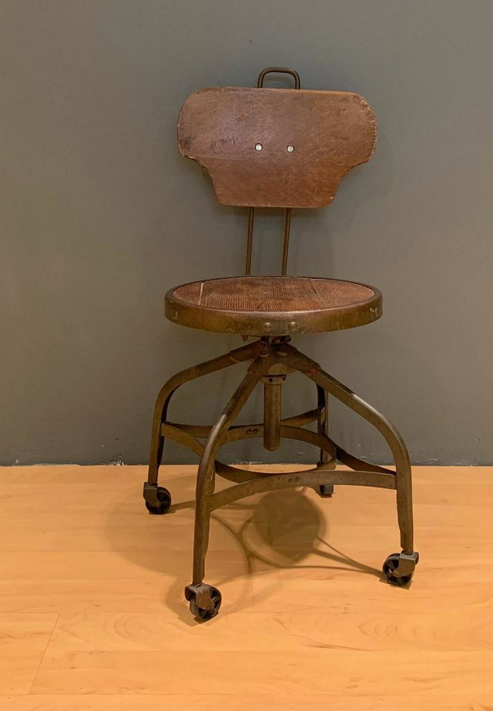 Toledo Stool: 16 in. w. x 22 in. d. x 34 in. h. 19.5 in. seat height