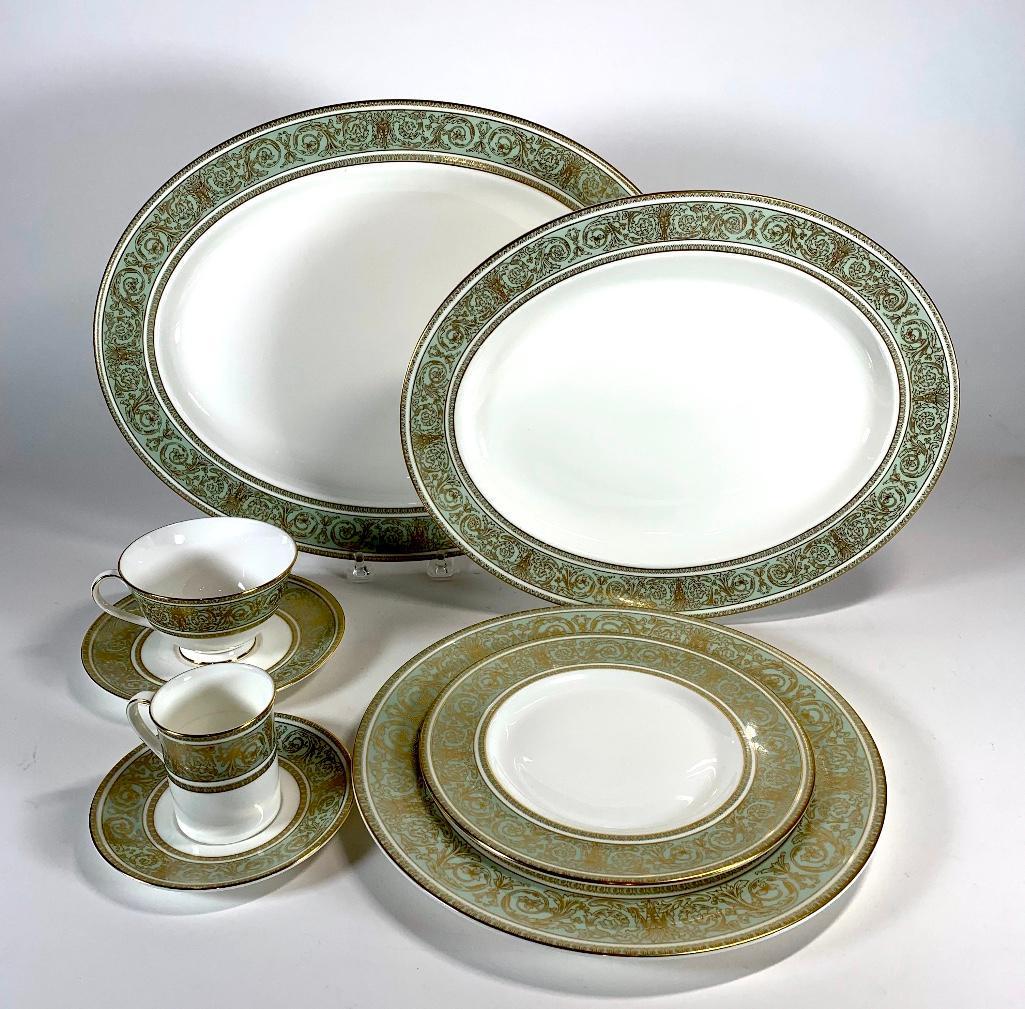 Royal Doulton English Renaissance Pattern Dinner: Royal Doulton English Renaissance Pattern Dinner Service, including 8 dinner plates, 8 salad plates, 8 bread plates, 8 tea cups and 8 saucers, 8 coffee cans and 8 saucers and 2 oval trays 16 in. tray,
