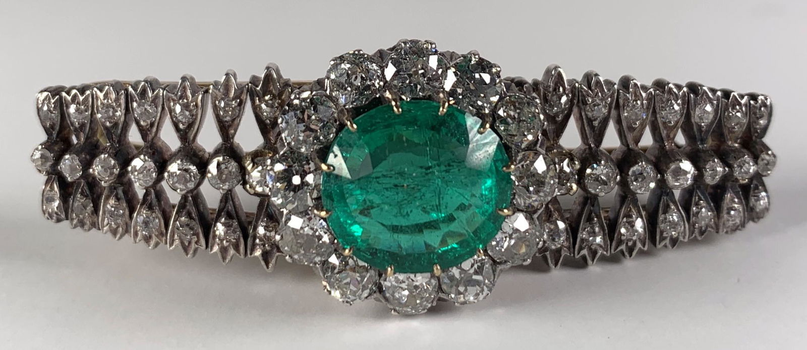 Antique Oval Emerald, Gold, Diamond and Platinum Brooch (1 of 14)