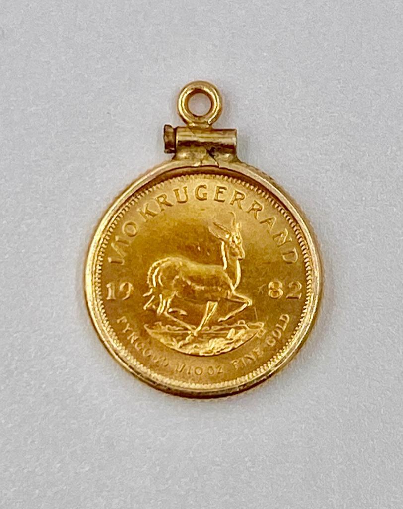 1/10 Gold Krugerand Coin Pendant, 1982 (1 of 3)