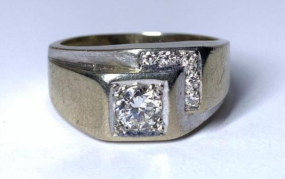 14 Gold and Diamond Ring (1 of 5)