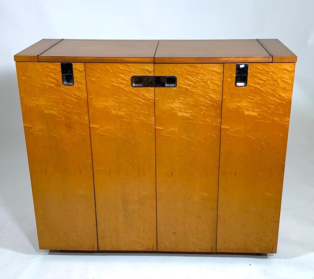 Baker Modern Design Burl Wood Bar Cabinet (1 of 9)