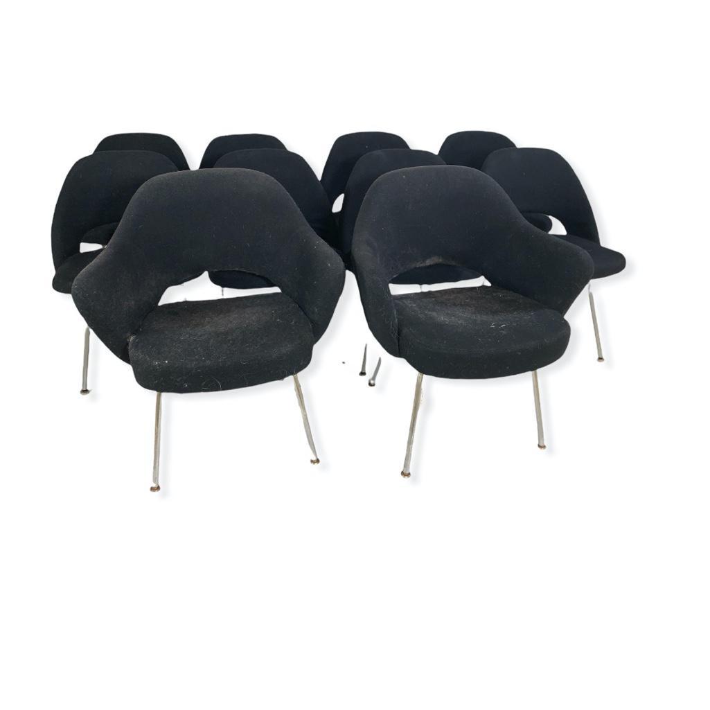 Set of Ten Eero Saarinen Wool Upholstered Executive (1 of 12)