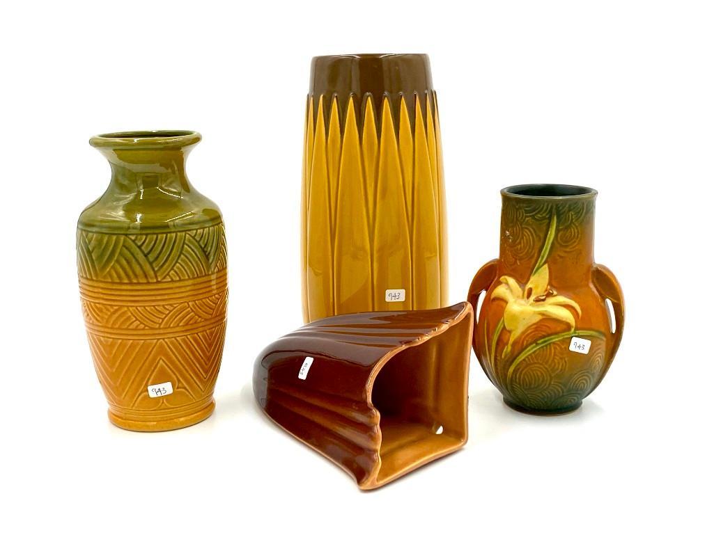 Four Pieces of Art Pottery, Roseville (1 of 16)