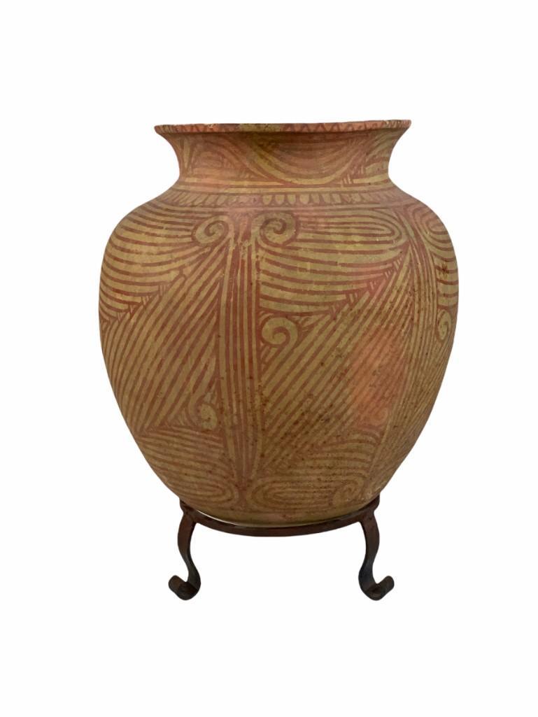 Ban Chiang Culture Pottery Amphora (1 of 7)