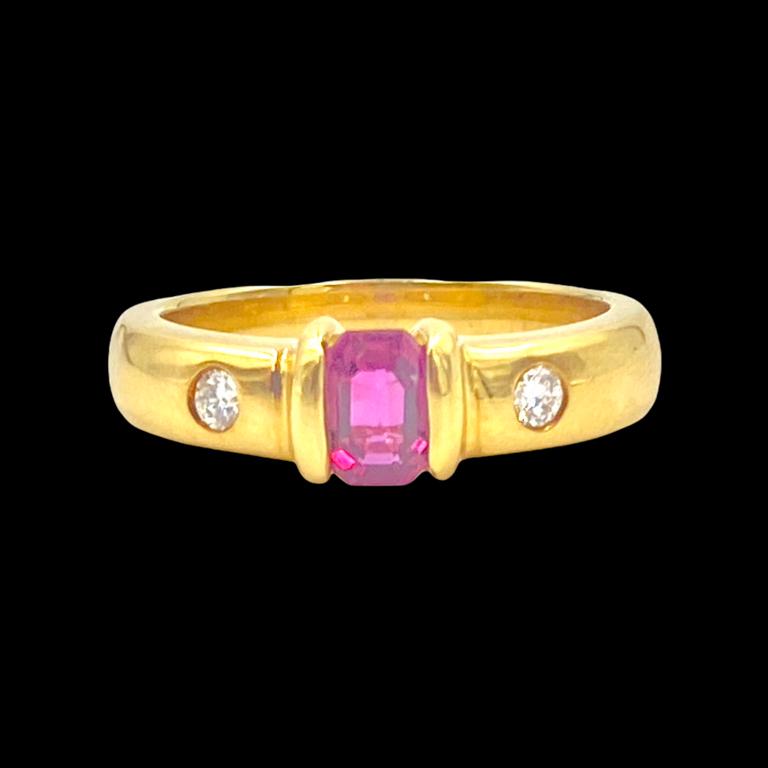 Pico Emerald Cut Ruby and Diamond Ring (1 of 4)