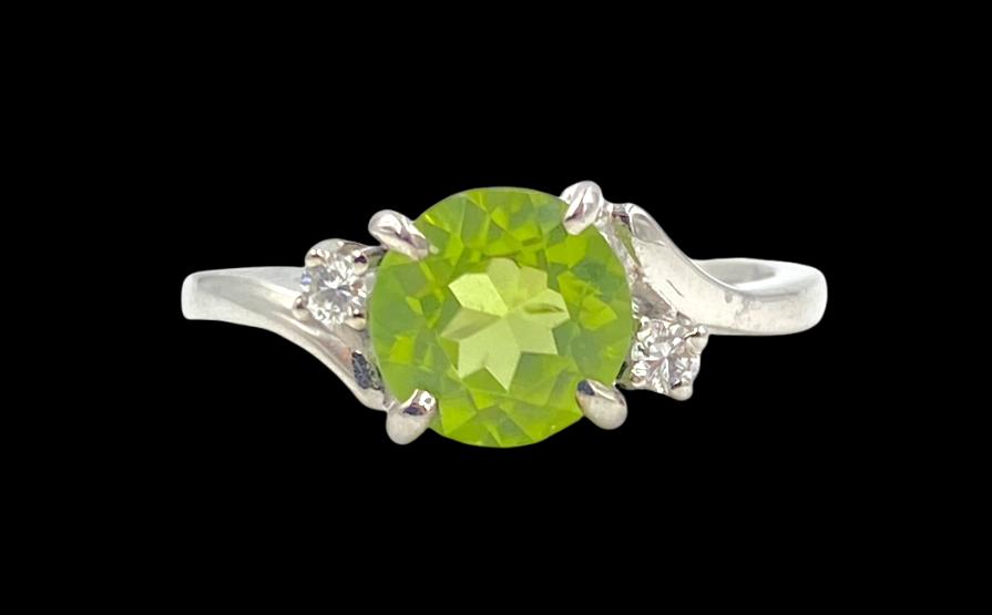F & F Felger Gem Peridot and Diamond Ring (1 of 5)