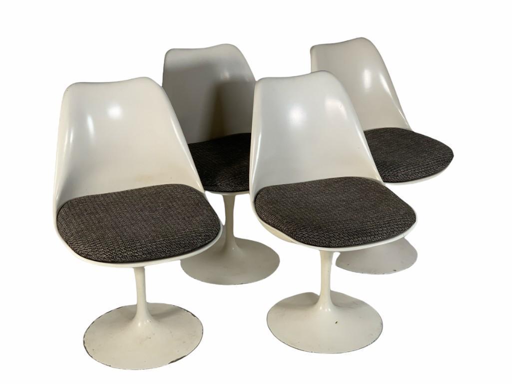Four Eero Saarinen Tulip Side Chairs, Upholstered (1 of 4)