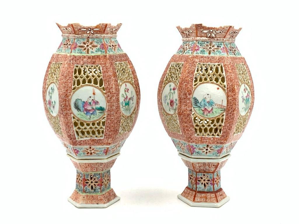 Pair of Chinese Export Porcelain Wedding Lanterns (1 of 8)