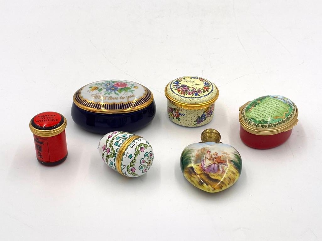 Six Assorted Snuff Boxes, Etc. (1 of 4)