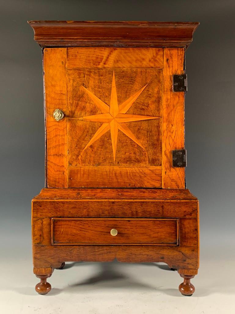 William and Mary Walnut Spice Cabinet, c.1710 (1 of 18)