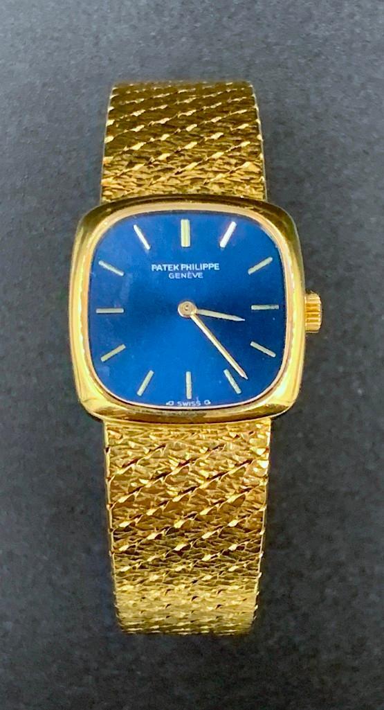 Ladies 18k Yellow Gold Patek Philippe Watch (1 of 9)