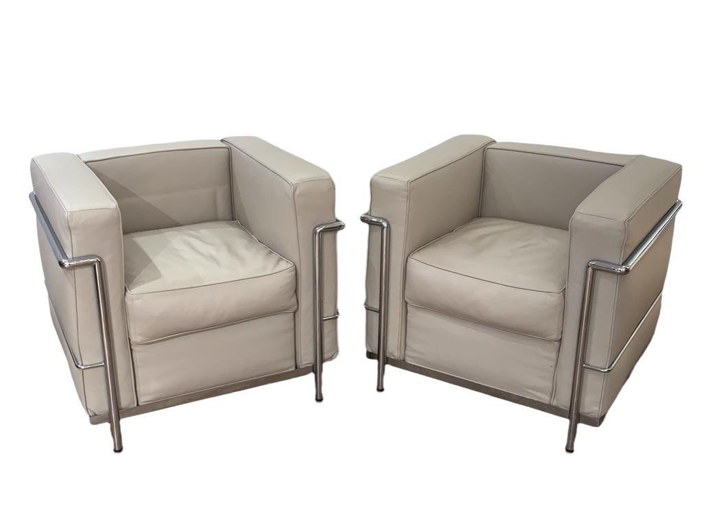 Pair of Le Corbusier LC2 Style Lounge Chairs, Gordon International (1 of 10)