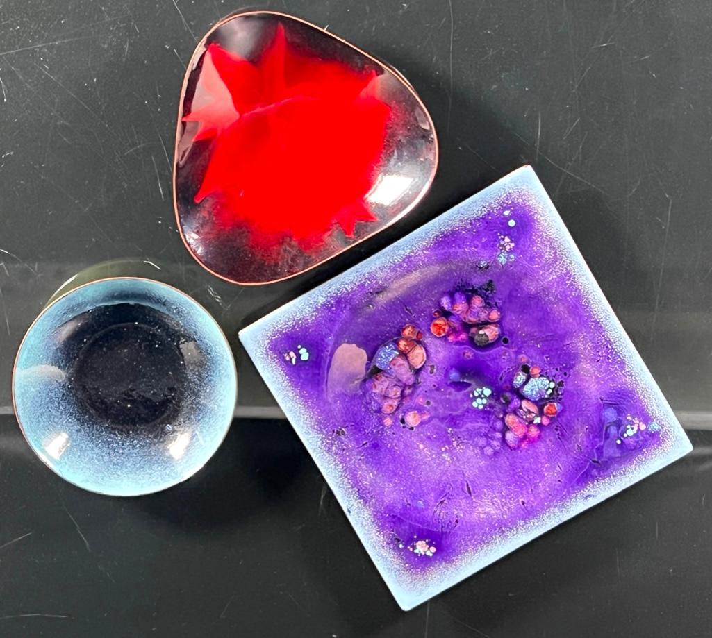 Three Modernist Artist Enamels (1 of 7)