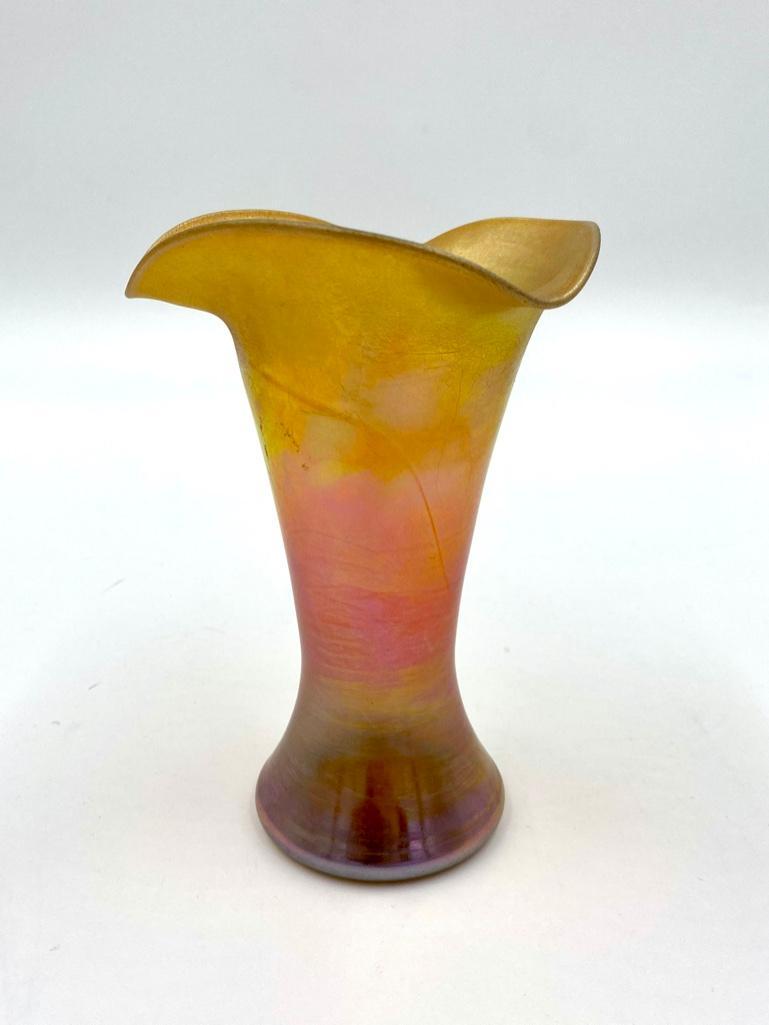 Steuben Aurene Vase (1 of 10)