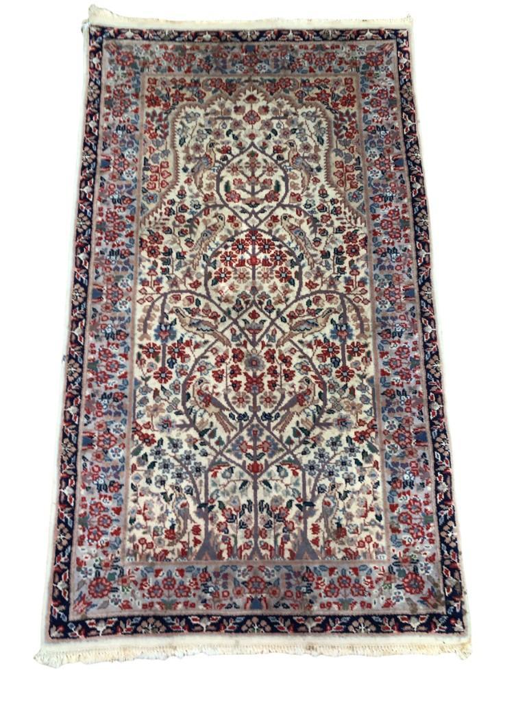 Prayer Carpet 3' x 2' (1 of 9)