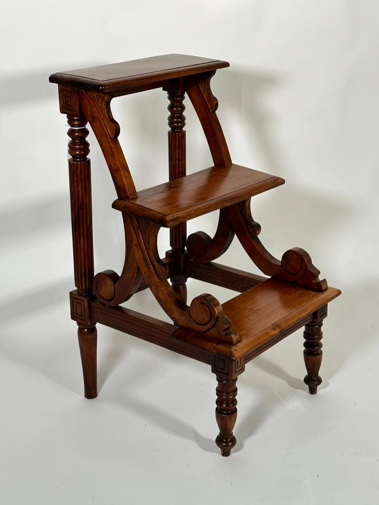 Regency Style Mahogany Three Step Library Stairs (1 of 8)