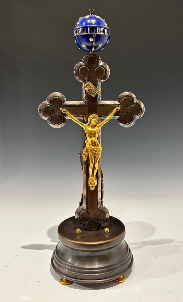 Crucifix Shelf Clock (1 of 12)