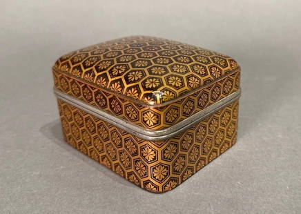 Early Japanese Lacquer Incense Box (Kogo) Late 17thc.: Early Japanese Lacquer Incense Box (Kogo) Late 17thc. Of rectangular form with soft corners, decorated with a diaper pattern in gold lacquer on a brownish black ground, with pewter rims. Dimensions: