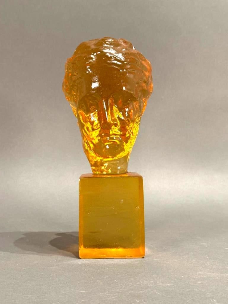 Dorothy C. Thorpe Resin Head of a Classical Maiden (1 of 7)