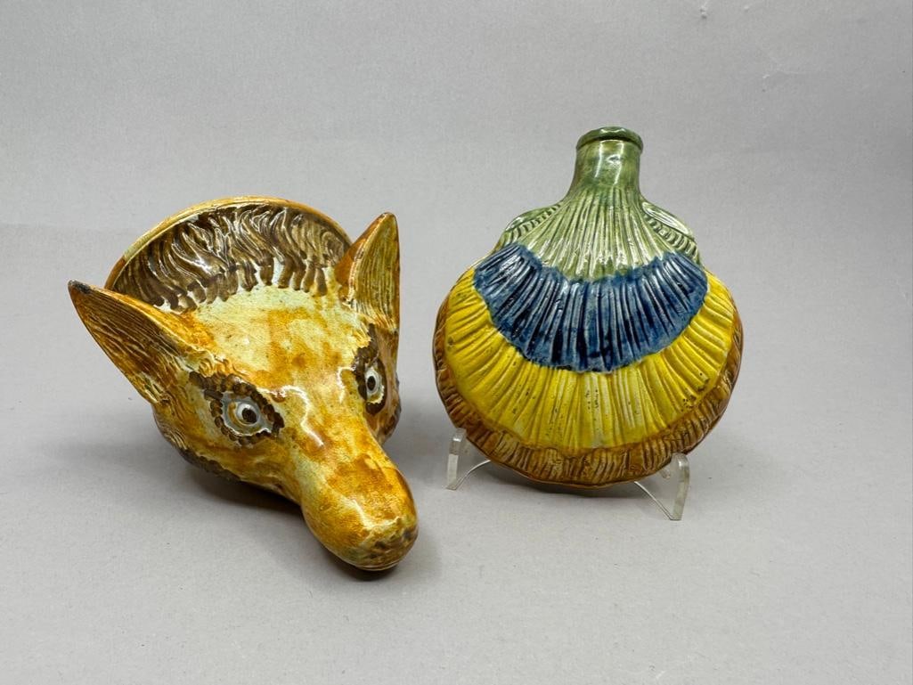 English Staffordshire Pearlware Fox Head Stirrup Cup and Shell Shaped Flask (1 of 5)
