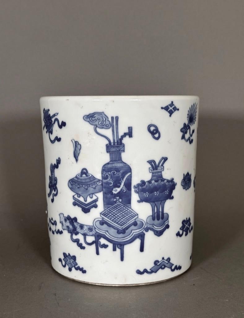 Chinese Blue and White Porcelain Brush Holder (1 of 6)